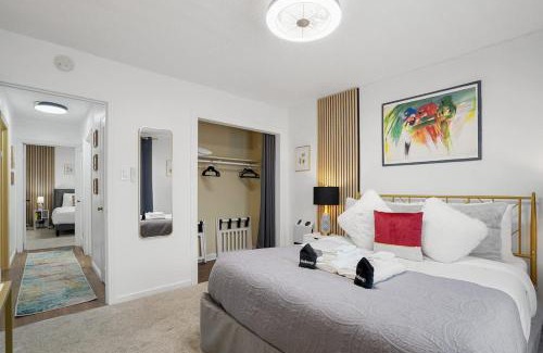 Sharp Park Apartment | Ocean glimpse from the patio