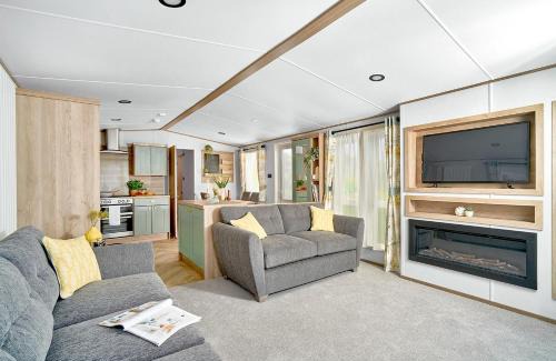 Llanllwchaiarn Resort | Ocean Heights Holiday Park