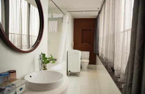 East Huanshi Road Hotel | Ocean Hotel Guangzhou - Free Shuttle Bus to Canton Fair, Tao Jin railway station