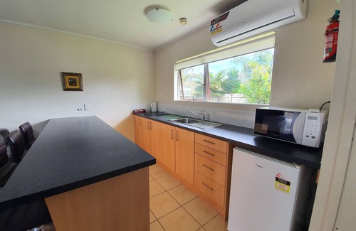 Northcote Hotel | Ocean Inn Motel