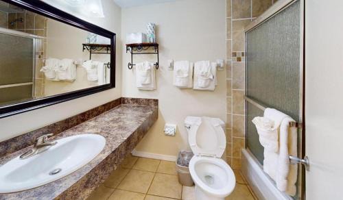 Cocoa Beach Apartment | Ocean Landings Resort