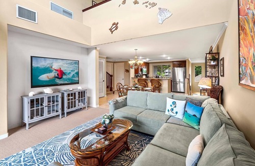 Kamuela Condo | 🏖️Ocean & Mountain Views | 2BR with Loft, 4 Beds | Relax in Luxury