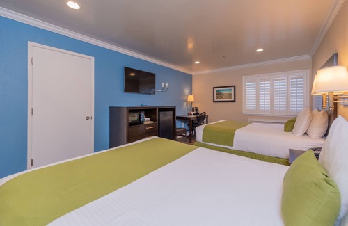 Westside Santa Cruz Hotel | Ocean Pacific Lodge