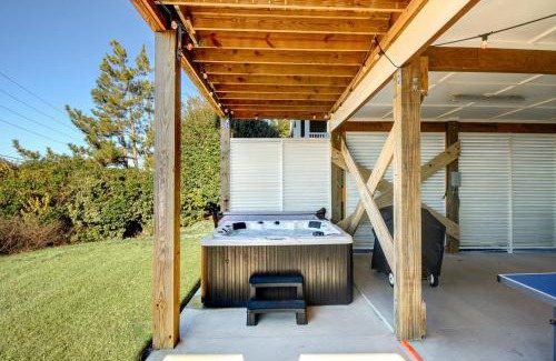 Village of Stump Sound House | Ocean Sounds