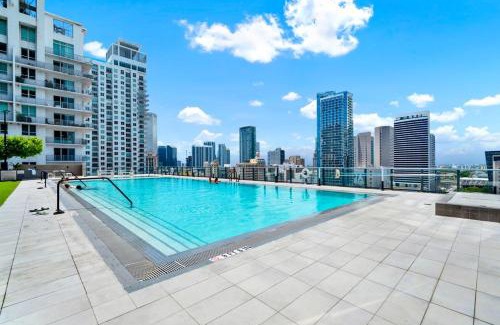 Downtown Miami Apartment | Ocean View Condo Near Cruise Port, Bayfront, Arena plus Free Parking