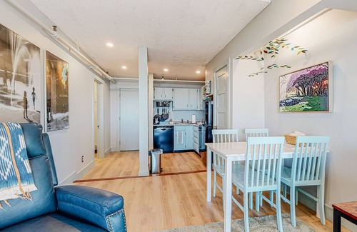 Ogunquit Condo | Ocean-view condo overlooking Ogunquit Beach with balcony, pool & tennis