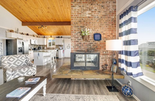 Roads End House | Ocean view home with private hot tub & game room - steps from the beach, dogs OK