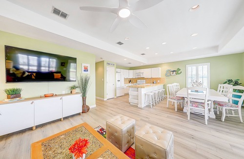 Rockport House | Ocean-view home with fast WiFi, central AC, and private washer/dryer