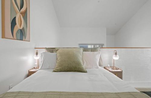 Little Italy Apartment | Ocean View Loft in Little Italy near Downtown-Gaslamp