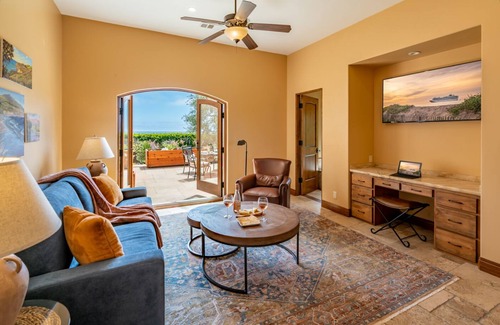 Campanil Villa | Ocean View Luxury Casita