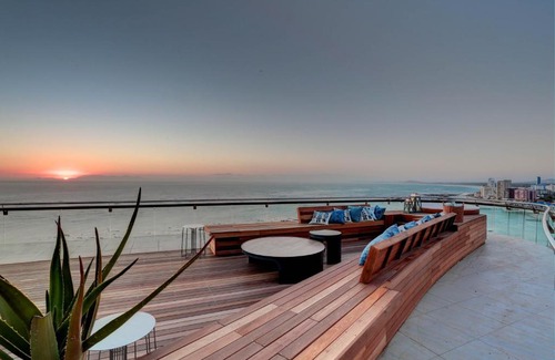 Strand Apartment | Ocean View Penthouse