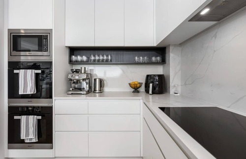 Kohimarama House | Ocean View Spacious 5BR Retreat for Families