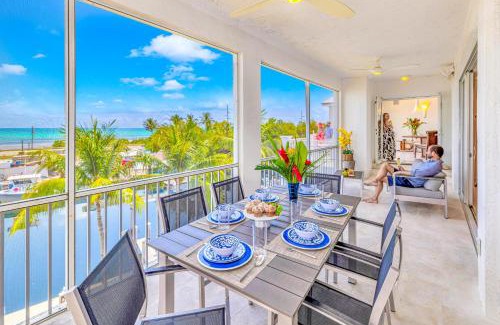 Islamorada Apartment | Ocean View Two Duplex Penthouses Retreat amenities: tennis court heated Pool Vista Key