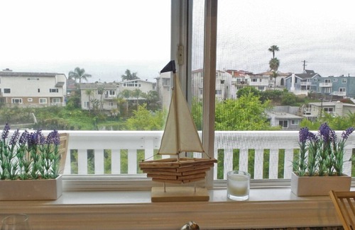 Lantern District House | Ocean views, theater, pool table, ping pong, gym and so close to beach & harbor.