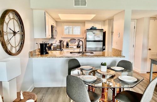 Butler Beach House | Ocean Village Club C15