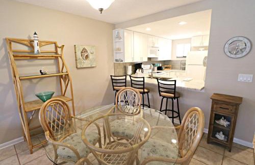 Butler Beach House | Ocean Village Club H14