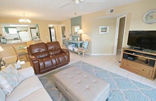 Butler Beach House | Ocean Village Club H31