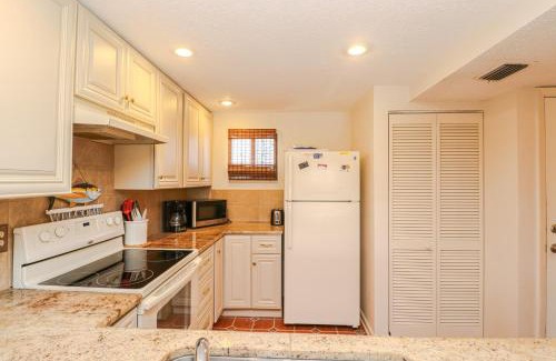Butler Beach House | Ocean Village Club J31