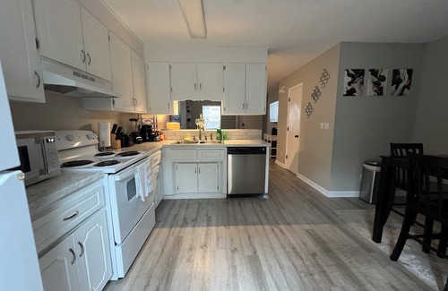 Crescent Beach Apartment | Ocean Walk