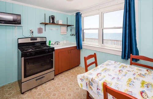 North Truro Cottage | Oceana Cottages