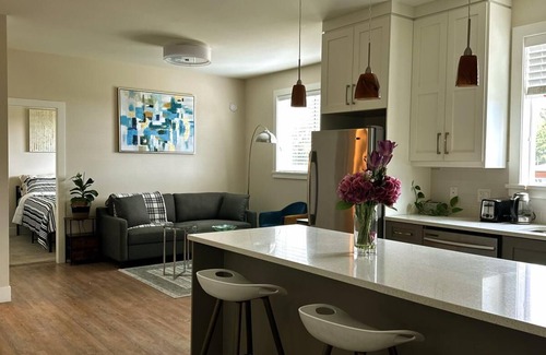 Colwood Apartment | Oceana Retreat: Cozy 1BR with Outdoor Oasis