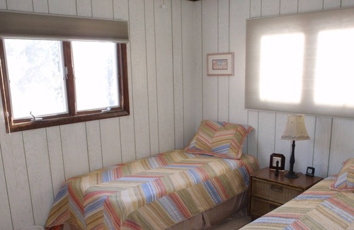 Harvey Cedars House | Oceanfront 3 Bedroom! ** Great Rates**