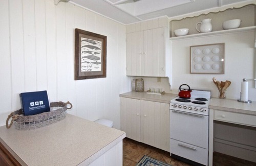 Owls Head Cottage | Oceanfront and Pet Friendly Cottage