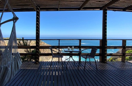 Tunquen Cabin | Oceanfront Apartment Estudio Acantilado