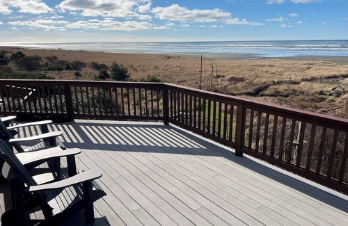 Moclips House | Oceanfront Beach House-Nestled on the N. Beach of the Washington Coast