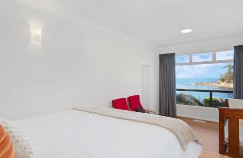 Lilli Pilli House | Oceanfront Beauty in Lilli Pilli