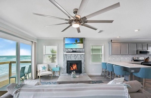 Vilano Beach House | Oceanfront, Blissful Sunrises, Beach Gear, BBQ