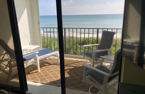 Hutchinson Island South Condo | Oceanfront Condo, Newly Renovated, Hutchinson Island Paradise