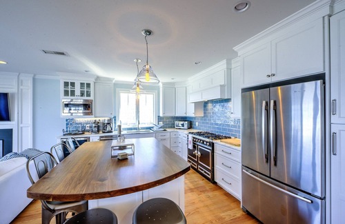 East Sandwich House | OCEANFRONT! Fabulous new construction with Central AC at East Sandwich Beach
