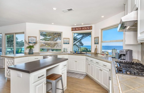 Montara House | Oceanfront Home Retreat w/Breathtaking Views of Fitzgerald Marine Reserve