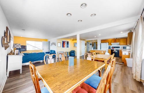 Edgewater Shores House | Oceanfront Home with Ocean View, High-Speed WiFi, Washer/Dryer, & Gas Fireplace