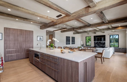 Santa Barbara Villa | Oceanfront Island View Gated Santa Barbara Villa