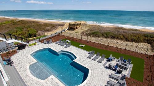 Duck House | OCEANFRONT, Ocean Views, ELEV, Private Pool, Poolside Bar, DB4, True at First Light