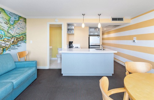 Wildwood Crest Hotel | Oceanfront Pan American Hotel