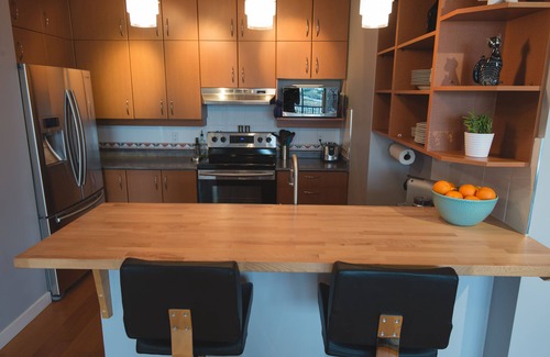 Downtown Victoria Condo | Oceanfront Penthouse with Private Rooftop Patio