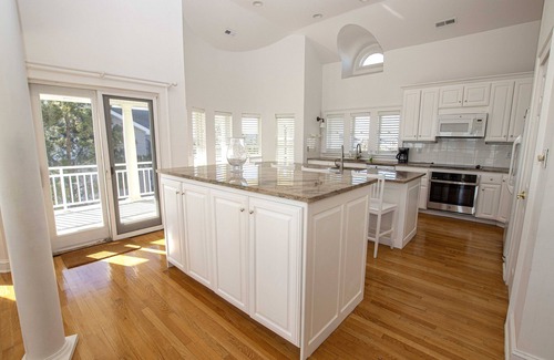 Whalehead Beach House | OCEANFRONT, Private Pool, Close to Beach Access, Ocean Views, Pool Table, WL925, Iselin