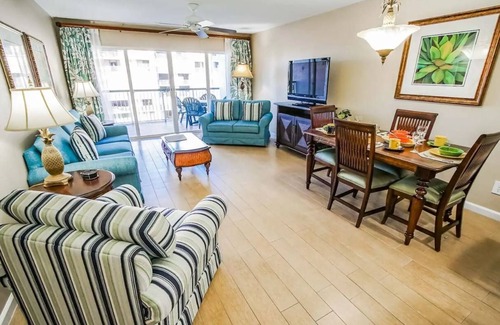 Cocoa Beach Resort | Oceanfront resort on Cocoa Beach - Spacious 2-bedroom, 2 bath Oceanview unit