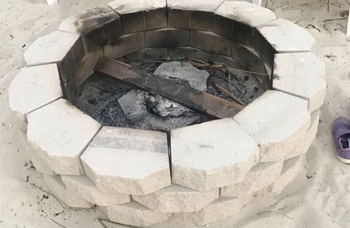 Marathon Apartment | Oceanfront Sandy Beach Vacation Rental Unit 1