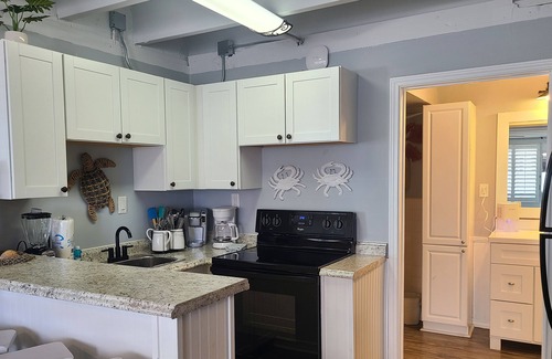 Bid-a-wee Beach Condo | Oceanfront Sunset Viewsn