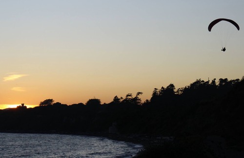 Fairfield House | Oceanfront Townhouse - close to downtown ***PET FRIENDLY***