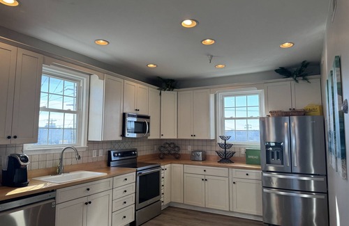 Fenwick Island House | Oceanside Amazing Home in Beaches of Fenwick Island. 6 Bedrooms/4.5 Baths
