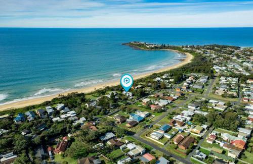 Culburra Beach House | Oceanside I Pet Friendly Absolute Beachfront