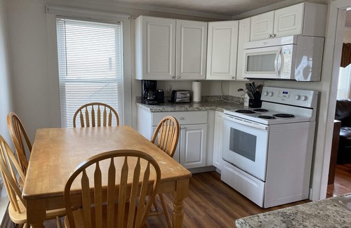 Ocean Park Apartment | Oceanview 3 bedrooms apt ! 5th house from the beach