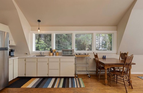 Roads End House | OceanView|Trails|5minstobeach+dt