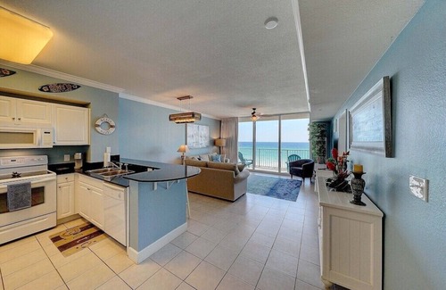 Panama City Beach Resort | Oct 13 - 19th Special! Beautiful 2nd floor!