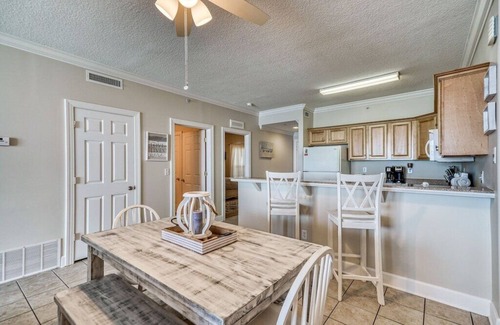 West Panama City Beach Resort | Oct/Fall Specials! *Huge Balcony & Beach Chairs!